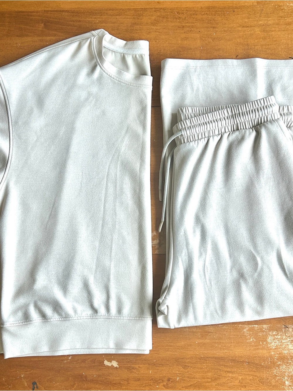 Beige Athletic Sweatshirt & Jogger Set Size XXL